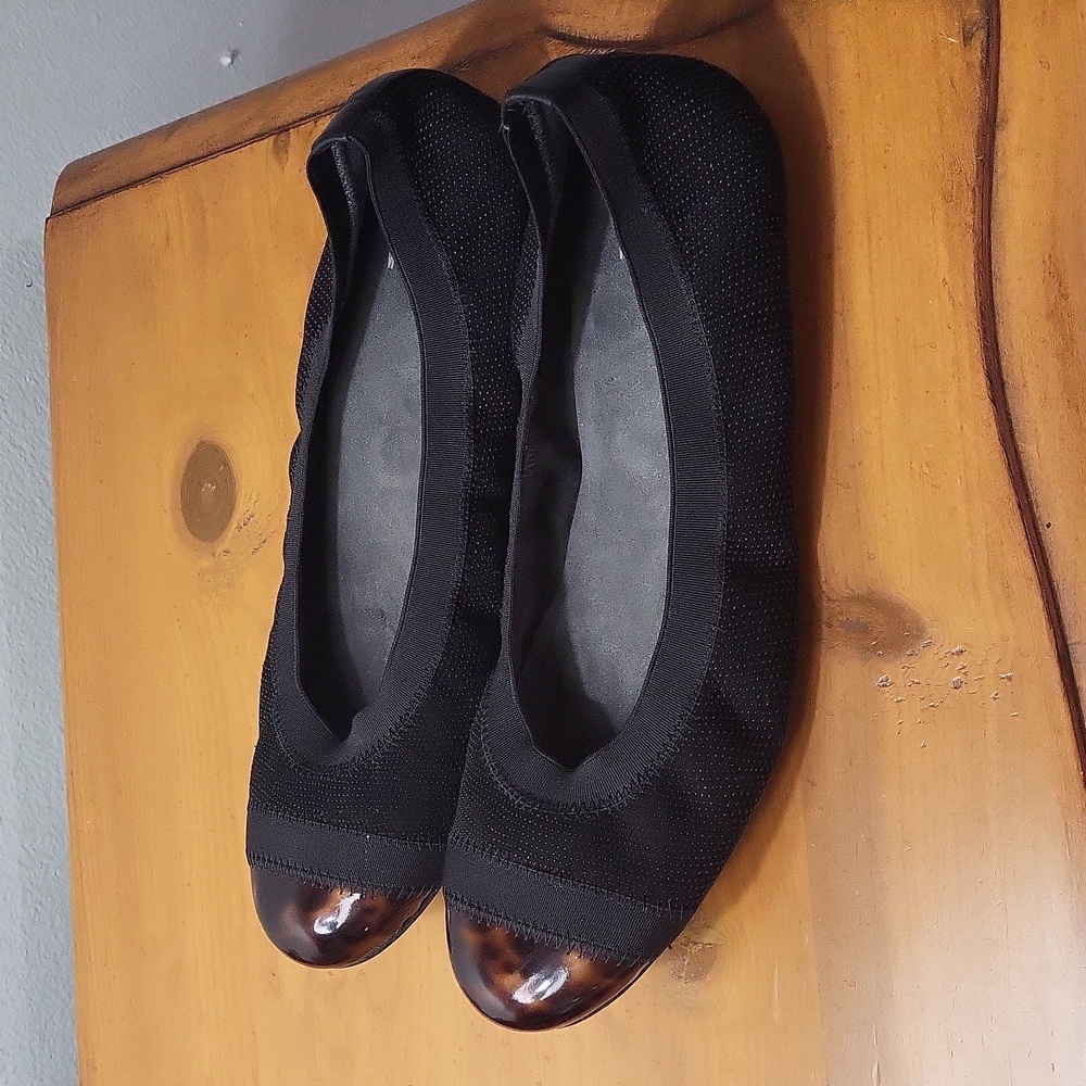 Stuart Weizman Women's Leopard Print Flats Size 8 Fall Winter